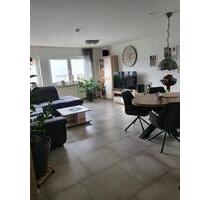 Helle 3 Zimmer Wohnung mit Balkon 89 Quadratmeter - Wörrstadt