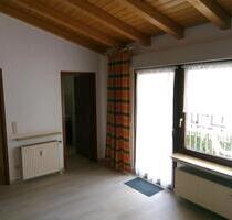 Helle, ruhig gelegene Zwei-Zimmer-Wohnung - Springe