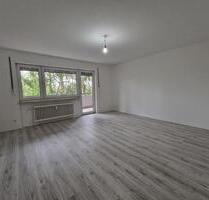 Gemütliche 2-Zimmer-Wohnung mit großem Balkon auf dem Eschberg - Saarbrücken