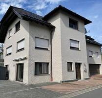 Ihr Zuhause in bester Lage! Gepflegte Wohnung in attraktivem 3-Familienhaus - Bad Marienberg (Westerwald)