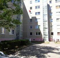 3 Zimmer mit Balkon und Fahrstuhl - Brandenburg an der Havel Görden
