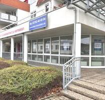 Neues Angebot bis 31.12.2027 KM: 250,00 € Helle Geschäftsräume -nutzbar als Ladengeschäft, Büro od. Praxis -hohe Kundenfrequenz - Glauchau