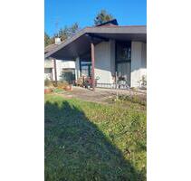 EinfamilienhausBungalow - 3.000,00&nbsp;EUR Kaltmiete, ca.&nbsp; 250,00&nbsp;m&sup2; in Augsburg (PLZ: 86150)