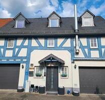 Charmantes Fachwerkhaus mit toller Aussicht ins Lahntal - Leun