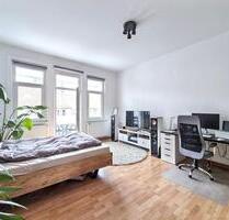 Seltenheit: Großzügige helle Dachgeschosswohnung mit Balkon - Hannover Linden-Limmer