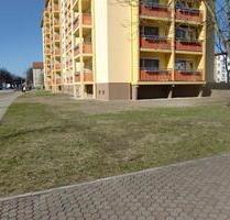 Senioren aufgepasst! - 1-Raumwohnung mit Balkon und Dusche im altersgerechten Wohnen - Hoyerswerda