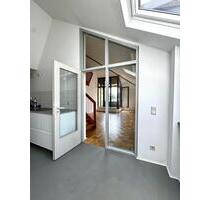 Helle, luftige 4-Zimmer-DG-Maisonette an den Barmer Anlagen Toelleturm - Wuppertal Gemarkung Barmen