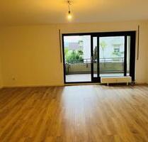 Gepflegte 2,5-Zimmer-Wohnung mit EBK, Leonberg am alten Golfplatz
