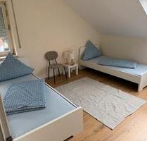 3 Zimmer Wohnung Dachgeschoss Frisch Saniert - Fürth Bislohe