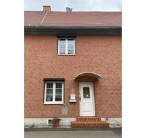 CHARMANTES REIHENMITTELHAUS MIT GARTEN IN LEIPZIG MOCKAU