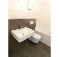 ** Modernisierte 3-Zi-Wohnung in zentraler Lage von Essen - Holsterhausen **