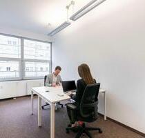 Privater Büroraum für 2 Person in Regus Konigstrasse 10c - Stuttgart