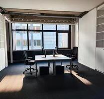 Modernes Büro- und Lagerzentrum in Duisburg – Flächen zur Miete