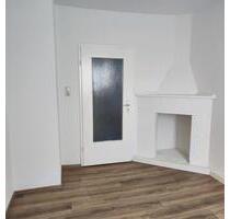 4 Zimmer Dachgeschosswohnung - 650,00 EUR Kaltmiete, ca.  74,00 m² in Wuppertal (PLZ: 42115) Brill