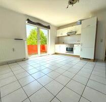 2-Zimmer-Wohnung in Mosbach mit Balkon, EBK und Stellplatz