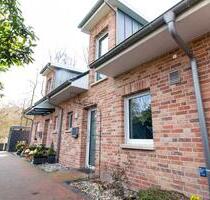 Modernes Reihenhaus (KfW 40+) in Toplage von Papenburg