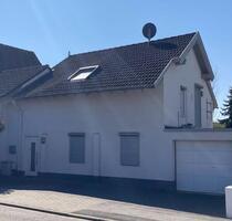 Haus zu mieten in Alzey - 1.400,00 EUR Kaltmiete, ca.  120,00 m² in Alzey (PLZ: 55232)