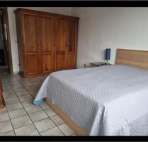 Lichtdurchflutete Wohnung mit Balkon, Stellplatz u. Einbauküche - Herten