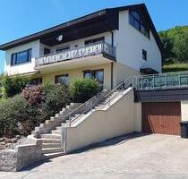 3-Zimmer-Wohnung mit Terrasse mit herrlicher Aussicht - Blumberg
