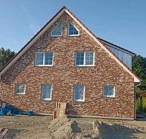 Schöne 5 Zimmer Doppelhaushälfte, Küche, Garten, Stellplätze - Bad Doberan