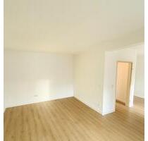 Renovierte 1 Zimmer Wohnung in guter Lage in Krefeld- Fischeln