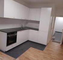 Top-sanierte 1-Zimmer-DG-Wohnung mit Balkon in Hausach