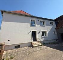 Erstbezug nach Sanierung: Großzügige EG Wohnung KFW 70 EE - Breunigweiler