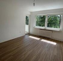 Helle sanierte 2 Zimmerwohnung - 694,00 EUR Kaltmiete, ca.  55,50 m² in Neu-Isenburg (PLZ: 63263)