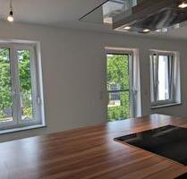 2 Zimmer Wohnung 85 m2 mit Einbauküche Terrasse Garage - Volkach