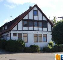 HELL & FREUNDLICH: kleinere Büro-Ladeneinheit in zentraler Lage Heldenfingens zu vermieten! - Gerstetten