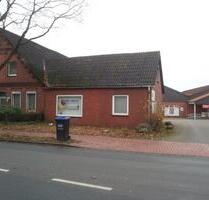2 Fam. Haus mit Gewerbeeinheit direkt neben REWE-Markt - Ahlerstedt
