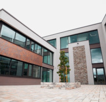 Moderne und repräsentative Büroräume in TOP-Etage zum Erstbezug - Winningen