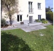 Wohnung mit WohnSchlafraum, Küche, Bad und Terrasse in Wertingen