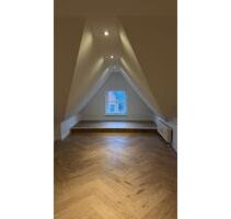 Hochwertige sanierte 3-Zimmer-Wohnung im Herzen von Husum