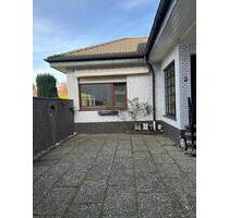Erdgeschosswohnung mit Terrasse und Gartenanteil - Wittmund
