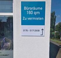 Büroräume 160 qm zentrale Lage - 790,00 EUR Kaltmiete, ca.  4,90 m² in Hamm (Sieg) (PLZ: 57577)