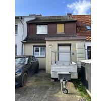 Reihenmittelhaus mit Garten, Terrasse und Balkon in ruhiger Lage - Salzgitter