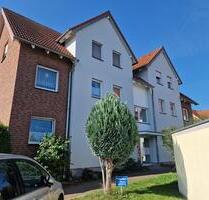 3 Raum-Obergeschosswohnung mit Rollläden, Balkon und Garage in Welsleben - Bördeland