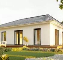 Einfamilienhaus im Bungalowstill voll unterkellert mit Garage - Hettstedt