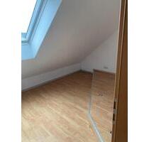 Single Wohnung in Salzkotten - 450,00 EUR Kaltmiete, ca.  40,00 m² in Paderborn (PLZ: 33104)