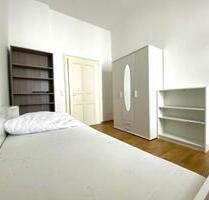 WG Zimmer in Altbauwohnung in NiederwallufRhg