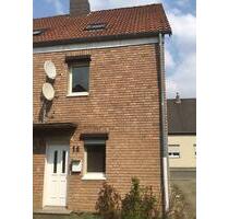 Kleines Haus Niederzier-Krauthausen, 60qm, 2 Z., K, B, 3 Etagen