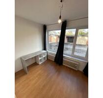 Frisch sanierte 1-Zimmer-Wohnung in Uni-Nähe - Kassel Philippinenhof-Warteberg