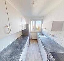 3-Raum-Wohnung mit Balkon und Einbauküche - Chemnitz Bernsdorf