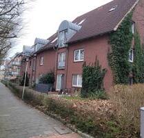 2-Zimmer-DG-Wohnung im Zentrum von Schleswig zu vermieten !