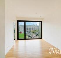 Ruhige 2 Zimmer Wohnung ca. 40m², EBK, Fußbodenheizung und Balkon mit Weitblick in Berlin-Mitte!