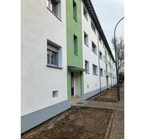 Sanierte 2,5 Zimmerwohnung mit Balkon - Frankfurt am Main Mitte-Nord
