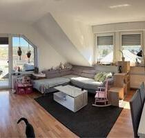 Geräumige 4-Raum-Dachgeschosswohnung mit Balkon, EBK und Garage - Koblenz Bubenheim