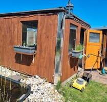 Garten mit Bungalow - 3.000,00 EUR Kaltmiete, ca.  0,00 m² in Döbeln (PLZ: 04720)