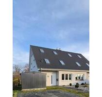 Doppelhaushälfte mit Grundstück in 17495 Wrangelsburg - Karlsburg